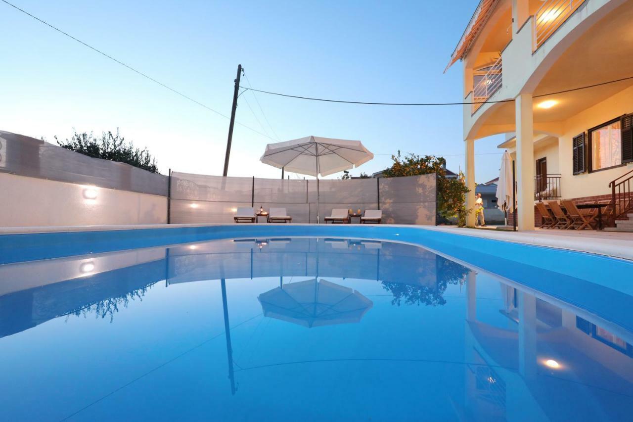 Hacienda Mia With Pool,Bbq, Yacuzzi,Free Parking Zadar Eksteriør billede